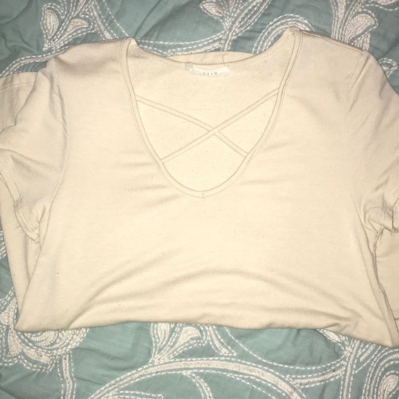 entro Tops - beige cross neck tee